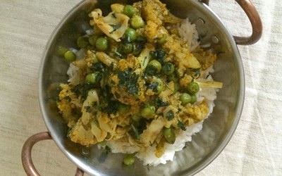 Karfiol-zöldborsó masala