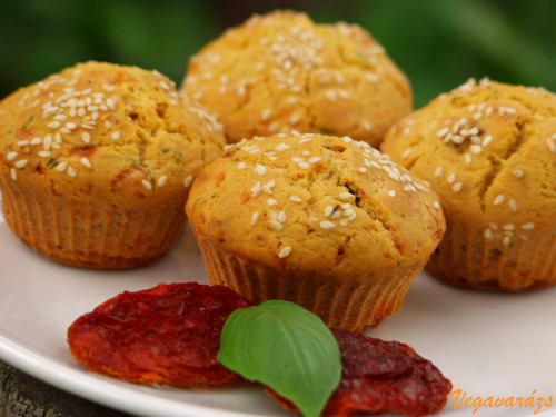 Zöldfűszeres sós muffin